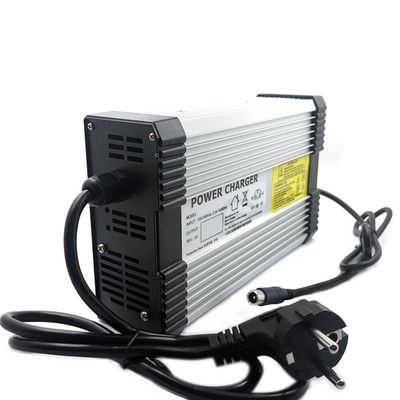 Lithium-Ion Battery Chargers Built-In DC-Fan 170W Ebike